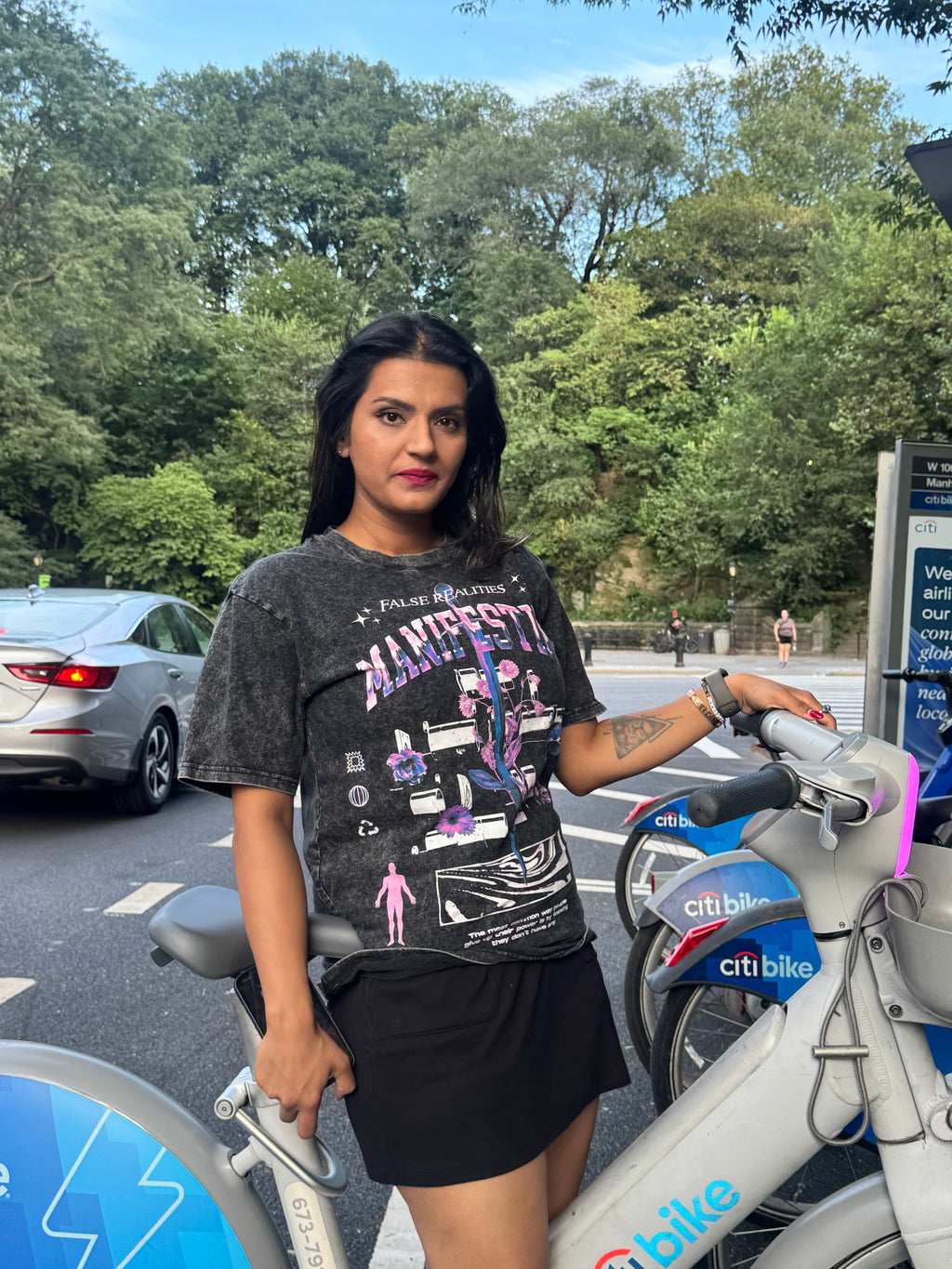 MANIFESTING T-Shirt